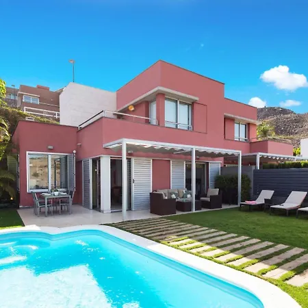 Villa Vista Golf Villa *